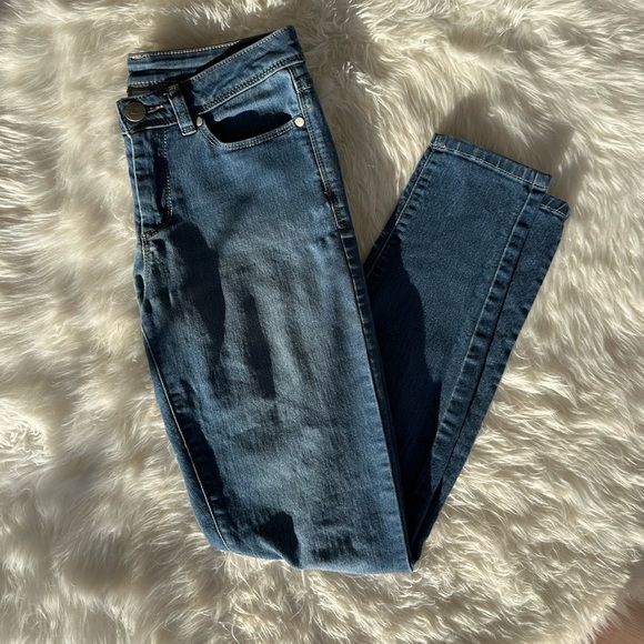 LC Lauren Conrad Blue jegging skinny Jeans size 4 - Picture 2 of 5